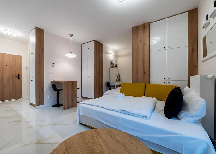 Posnania Comfort By Bookinghost Apartamento *