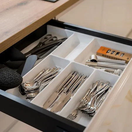 Posnania Comfort By Bookinghost 公寓