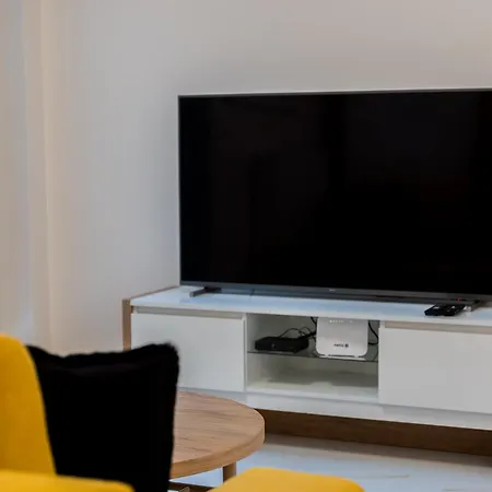 Posnania Comfort By Bookinghost Apartment